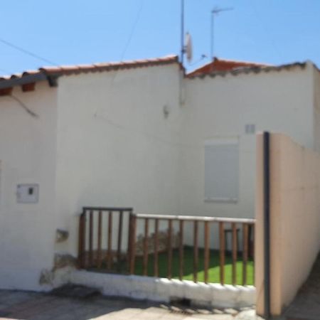 Casa Sillada Villa Muelas del Pan Екстериор снимка